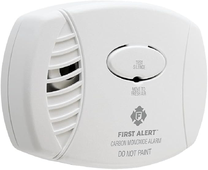 First Alert 1039734 Fat Plug-in Carbon Monoxide Alarm - Image 3