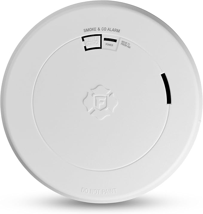 First Alert Combination Smoke & Carbon Monoxide Alarm, Battery-Operated Detector by FirstAlert
