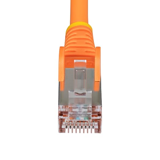 StarTech.com 5ft Orange CAT6a Ethernet Cable, Snagless RJ45, 100W PoE++ - Image 4