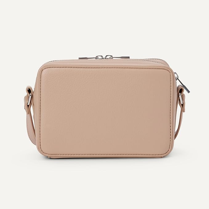 Amazon Essentials Women's Boxy Crossbody Bag - Image 3