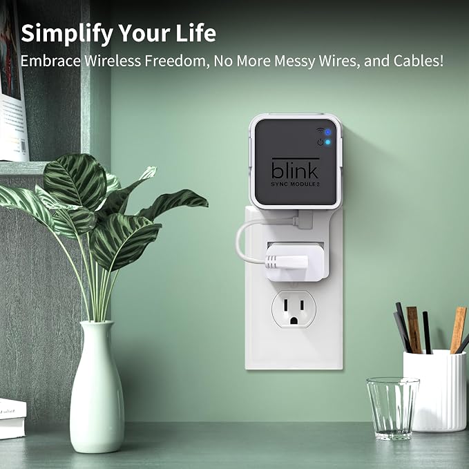 256GB USB Flash Drive & Outlet Wall Mount - Image 3