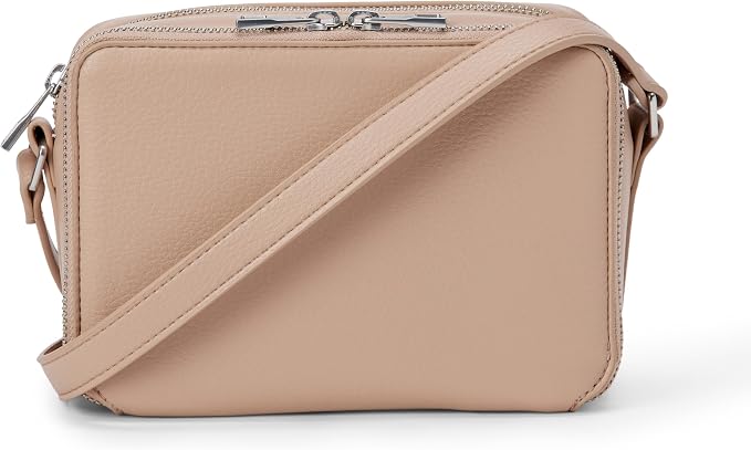 Amazon Essentials Women's Boxy Crossbody Bag by AmazonEssentials