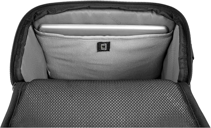 Vanguard VEO Adaptor 24M Camera Shoulder Bag - Image 6