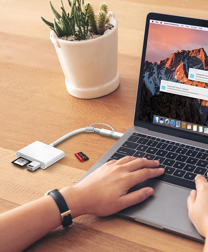 AkHolz SD Card Reader for iPhone iPad Built-in Lightening & USB-C Dual - Image 6