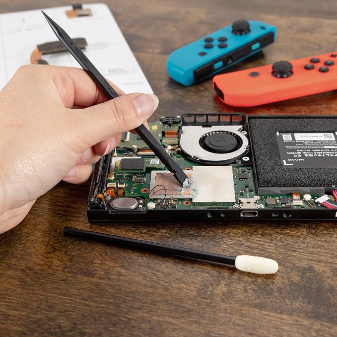iFixit Precision Cleaning Kit - Image 5