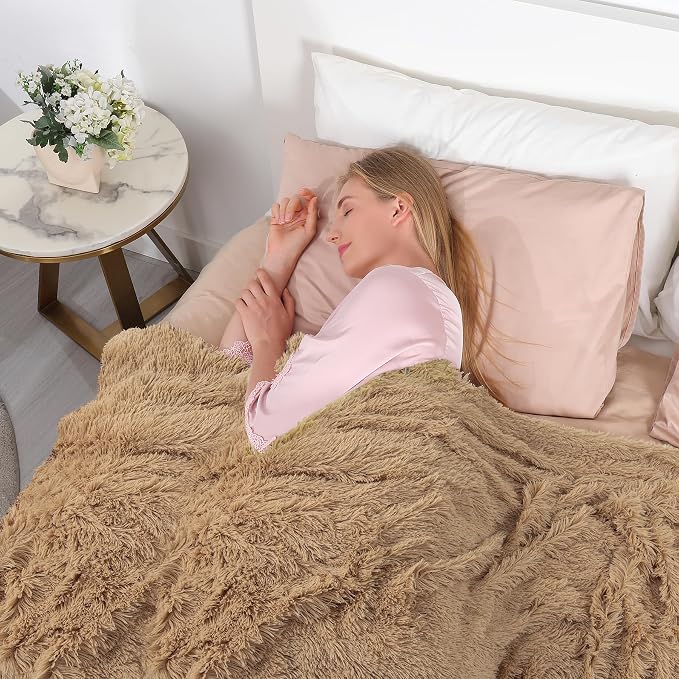 Tuddrom Decorative Extra Soft Faux Fur Blanket Twin Size, Solid Reversible - Image 3