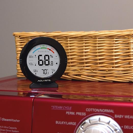 AcuRite 01080M Pro Accuracy Temperature and Humidity Gauge - Image 5