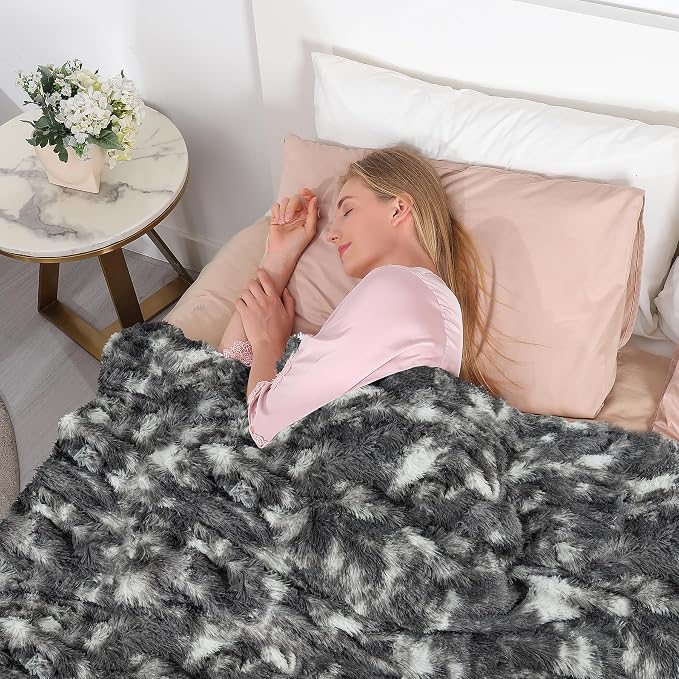 Tuddrom Decorative Extra Soft Faux Fur Blanket Twin Size 70" x 78", Solid - Image 4