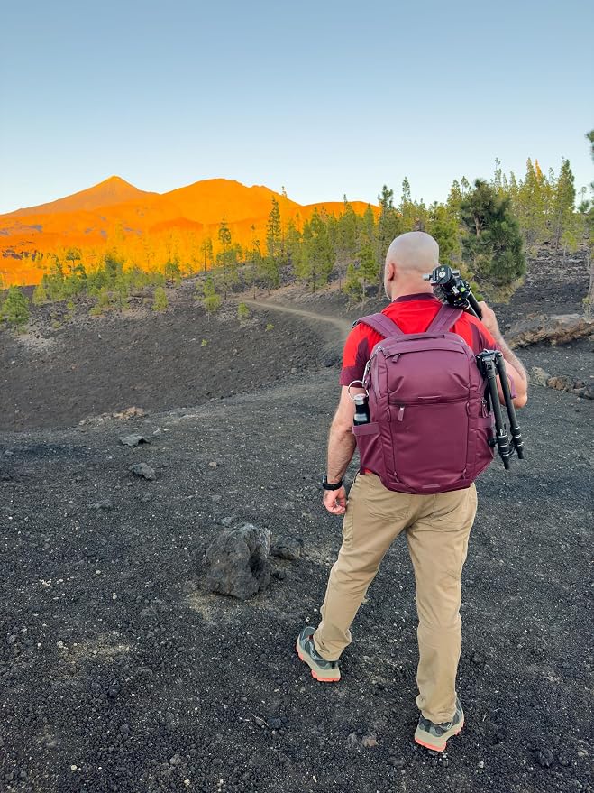 VANGUARD VEO Metro B25L Camera & Everyday Backpack – Fits 70–200mm Attached - Image 5